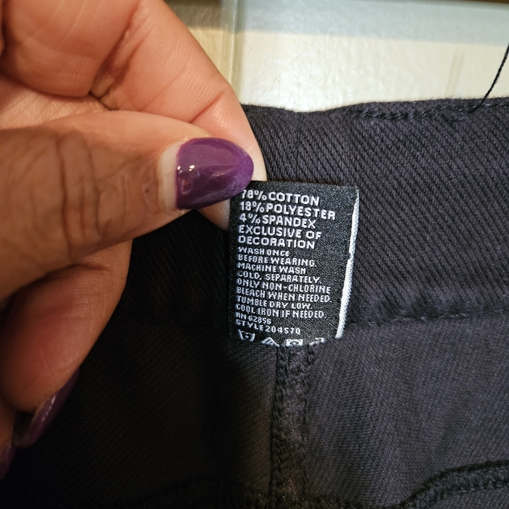 HUE Black Stretch Jeggings | Size 1X | Sporty Side-Stripe Comfort Fit - Picture 4 of 4